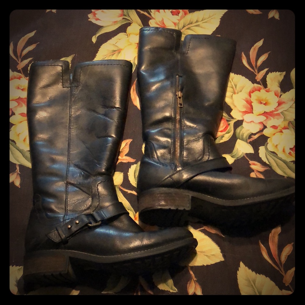Uggs boots